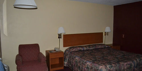 Budget Inn Motel Storm Lake Exterior photo